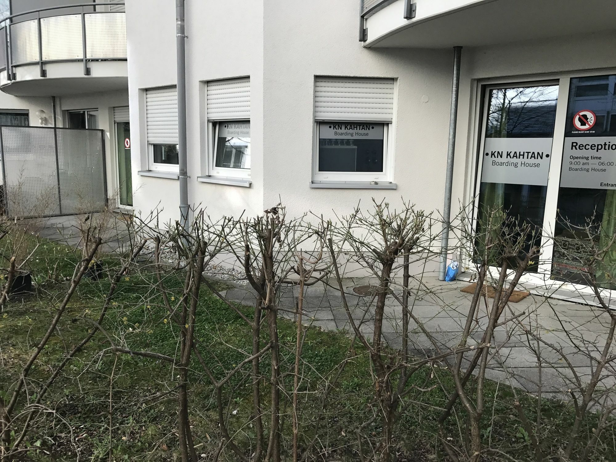 Kn Kahtan Boarding House Apartment Мюнхен Екстериор снимка