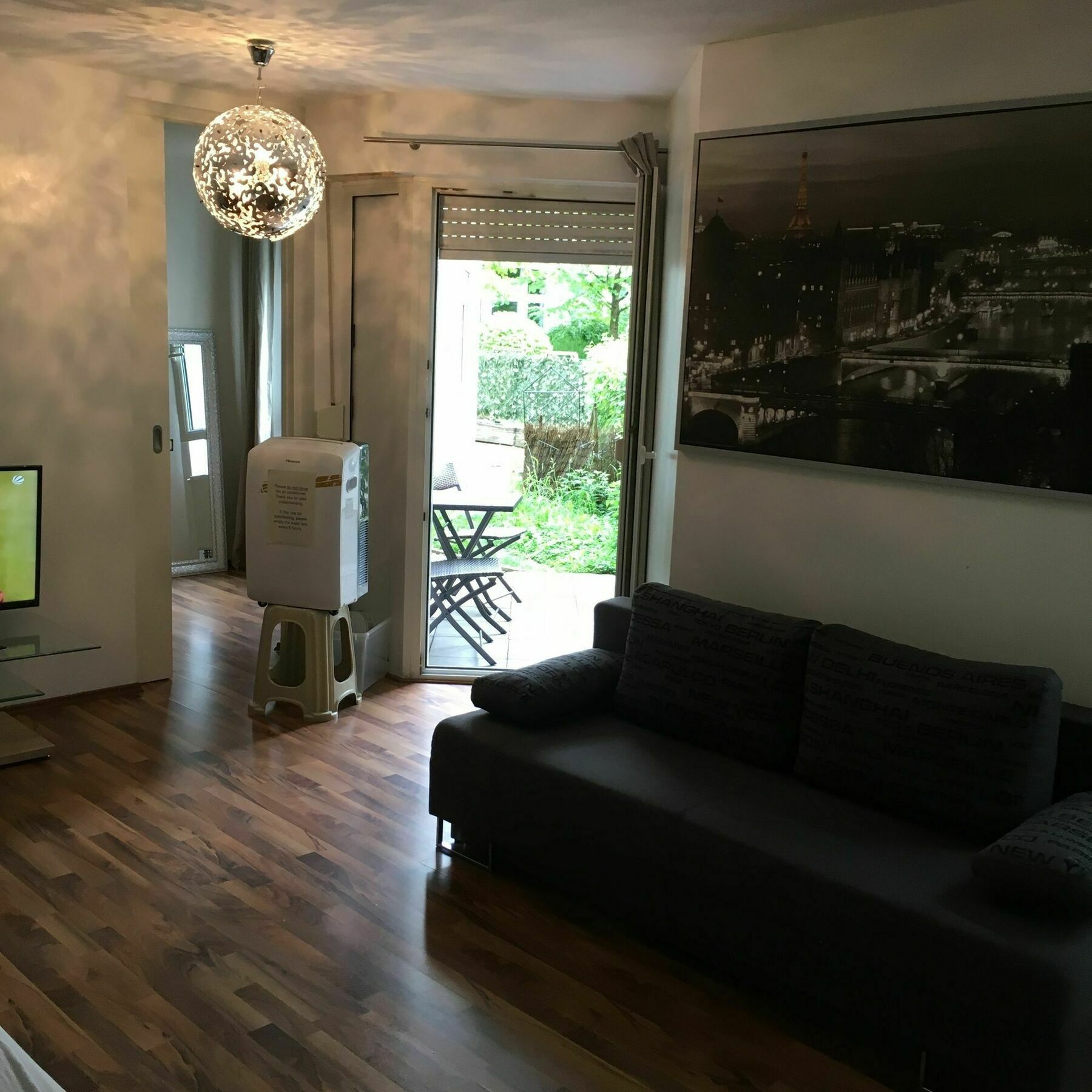 Kn Kahtan Boarding House Apartment Мюнхен Екстериор снимка