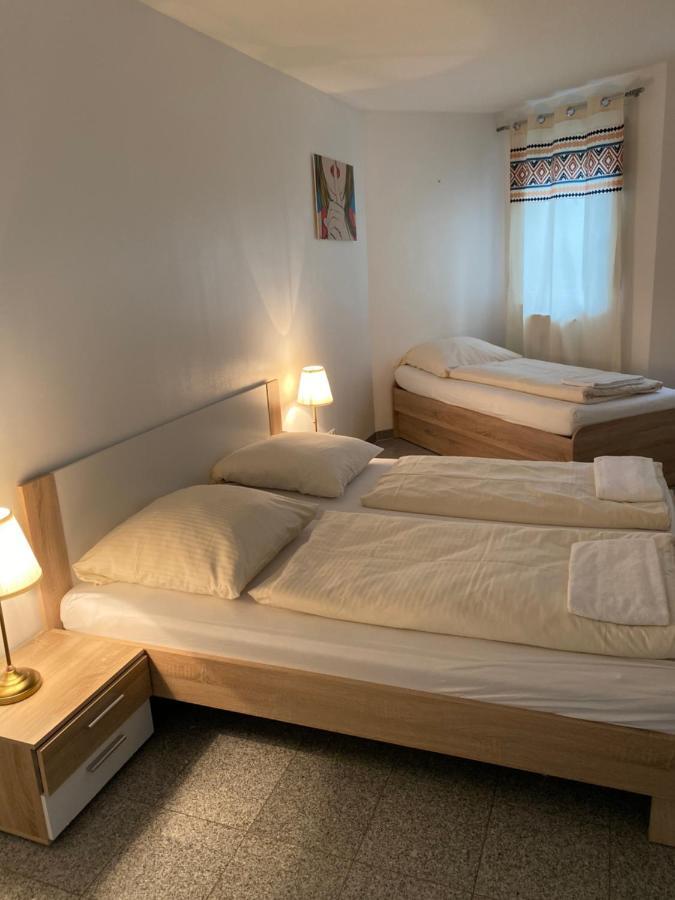 Kn Kahtan Boarding House Apartment Мюнхен Екстериор снимка