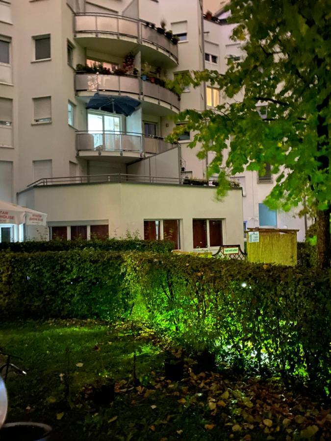 Kn Kahtan Boarding House Apartment Мюнхен Екстериор снимка