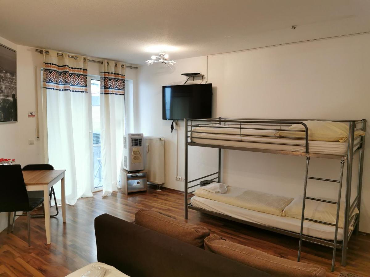 Kn Kahtan Boarding House Apartment Мюнхен Екстериор снимка